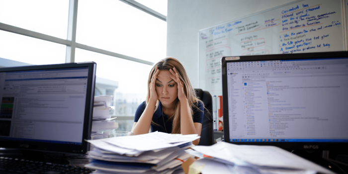 Comment automatiser la collecte et la qualification des leads entrants sans équipe dédiée ?