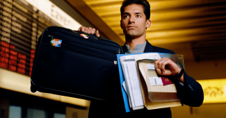 Argent, papiers, bagages, santé... les précautions à prendre avant de partir en vacances