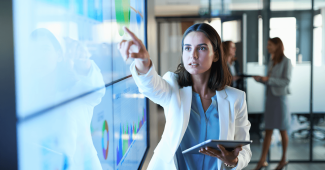 L’intelligence artificielle au service du marketing : opportunités, défis et clés de transformation