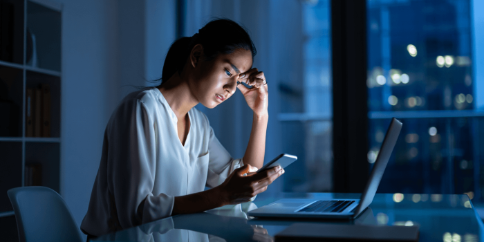 Communications professionnelles hors horaires : entre exigences implicites et droit à la déconnexion