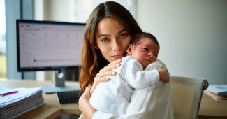 Congés de naissance 2026 : ce qui change vraiment pour les employeurs et les salariés