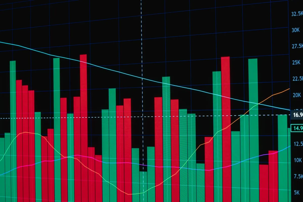 Tableau comparatif des KPI par fonction : ventes, marketing et support avec leurs indicateurs respectifs