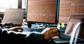 Comment synchroniser votre CRM et vos scénarios marketing pour un suivi complet du cycle client ?