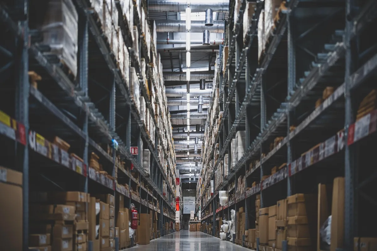Gestion automatisée des stocks avec alertes et synchronisation en temps réel